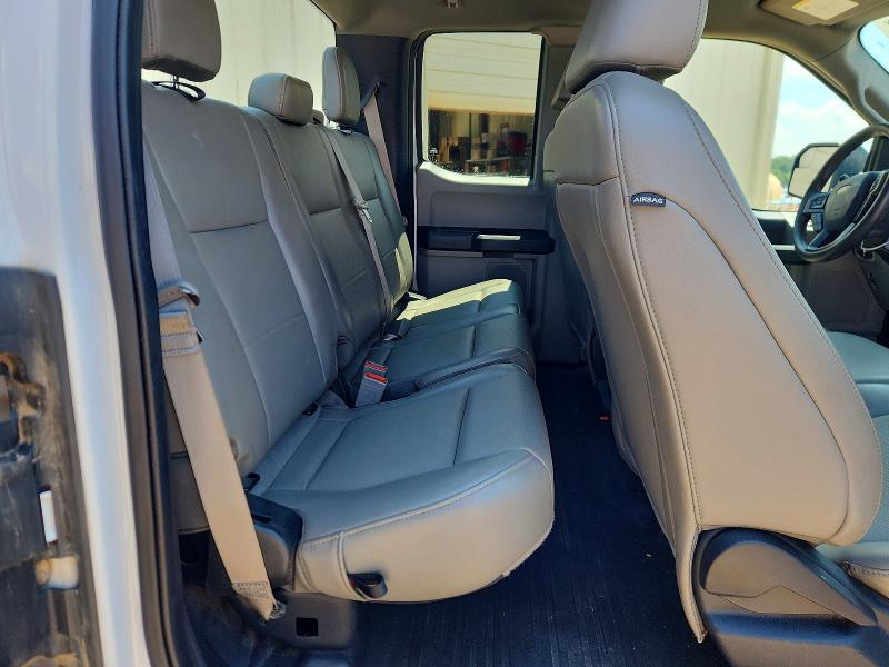 59842216 :رقم المزاد ، 1FTFX1E50LKF44393 vin ، 2020 Ford F150 مزاد بيع
