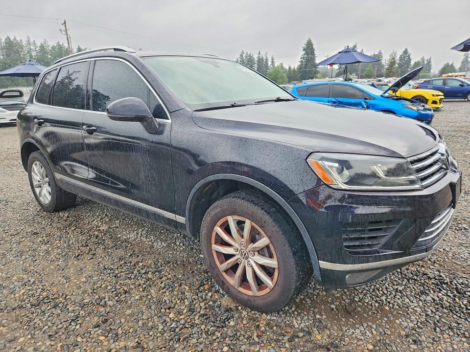 Aukcja sprzedaży 2015 Volkswagen Touareg, vin: WVGEP9BP8FD005699, numer aukcji: 61585746