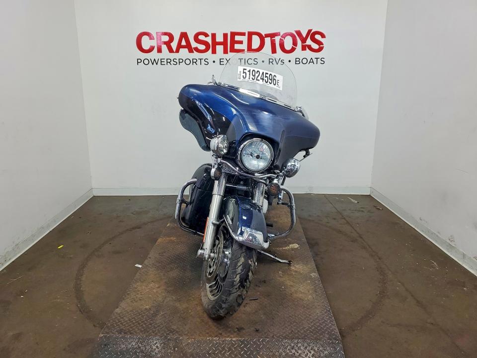 51924596 :رقم المزاد ، 1HD1KEM15DB649381 vin ، 2013 Harley-davidson Flhtk مزاد بيع