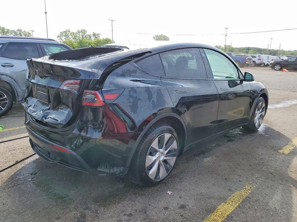 2023 Tesla Model Y მანქანა იყიდება აუქციონზე, vin: 7SAYGDEE3PF663300, აუქციონის ნომერი: 62420166