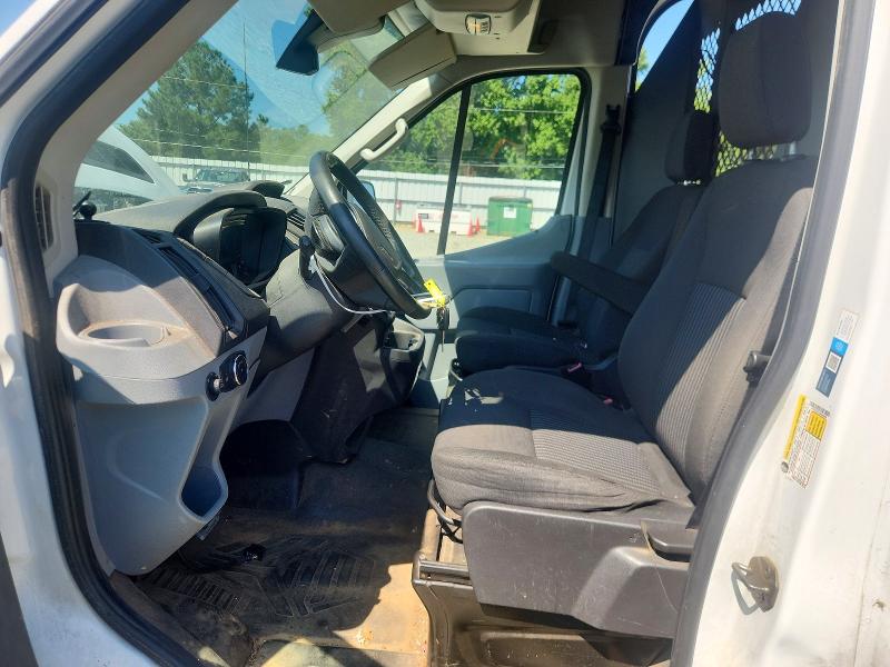62356446 :رقم المزاد ، 1FTYE2CV1GKA09098 vin ، 2016 Ford Transit مزاد بيع
