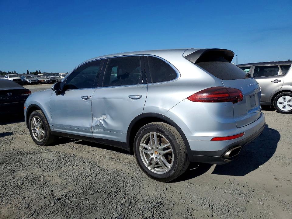 60891266 :رقم المزاد ، WP1AA2A25GLA04887 vin ، 2016 Porsche Cayenne مزاد بيع