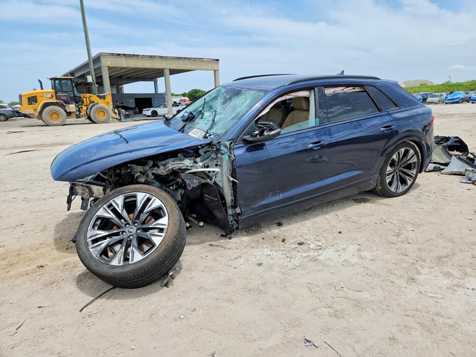 Продаж на аукціоні авто 2025 Audi Q8, vin: WA1EVBF10SD015459, номер лоту: 60897066