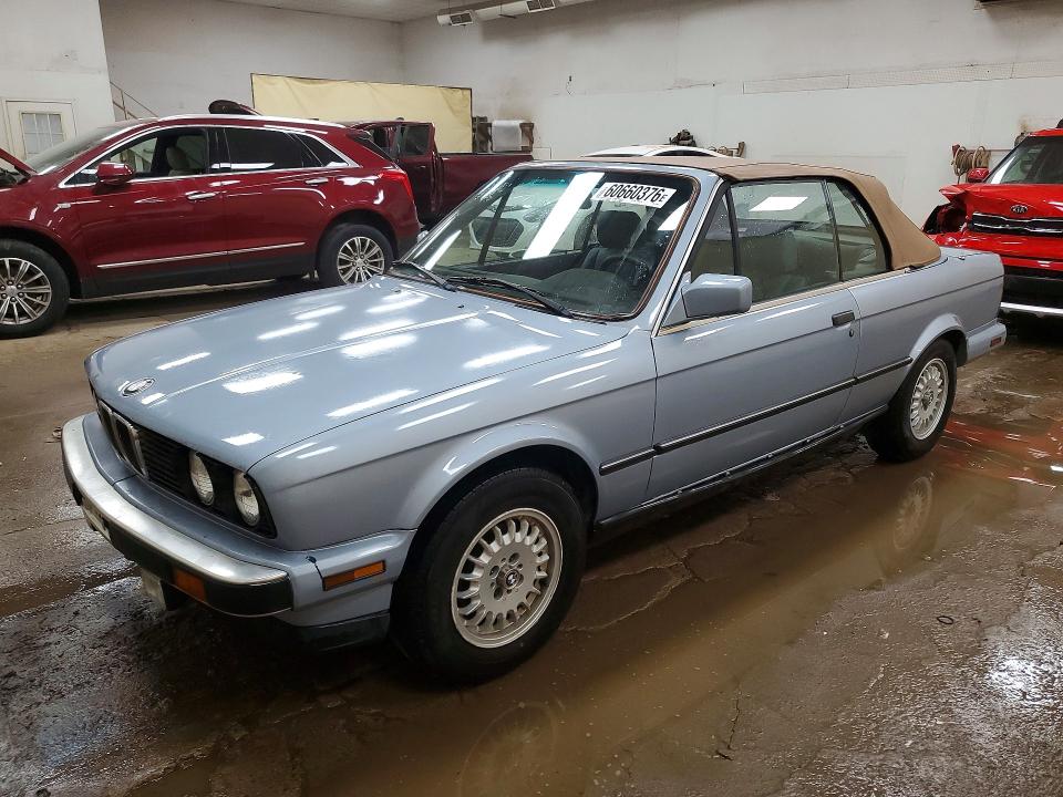 Продажа на аукционе авто 1990 Bmw 325, vin: WBABB2316LEC23136, номер лота: 60660376