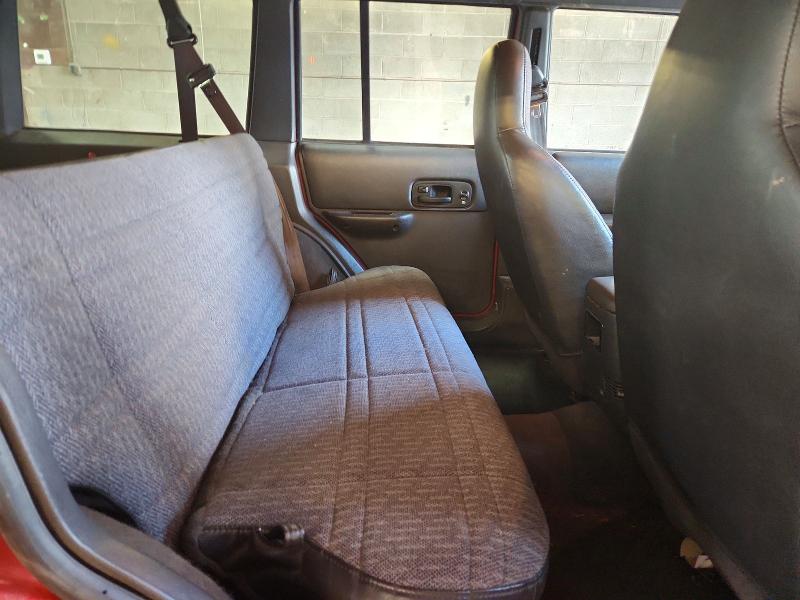 60596976 :رقم المزاد ، 1J4FF48S81L576385 vin ، 2001 Jeep Cherokee مزاد بيع