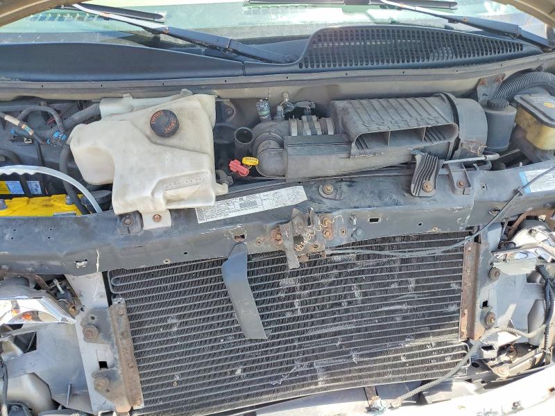 58607236 :رقم المزاد ، 1GNFG65R211227130 vin ، 2001 Chevrolet Express G1500 مزاد بيع