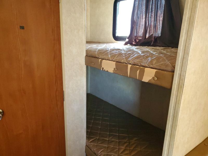 Продажа на аукционе авто 2016 Forest Riv Recreational Vehicle (rv), vin: 4X4TSJV13GE010110, номер лота: 59390496