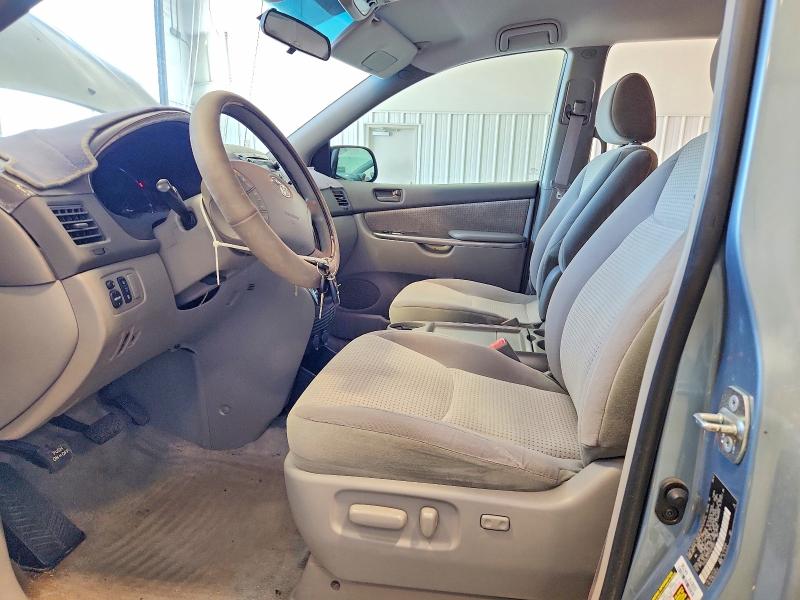 60374636 :رقم المزاد ، 5TDZK23C77S079953 vin ، 2007 Toyota Sienna مزاد بيع