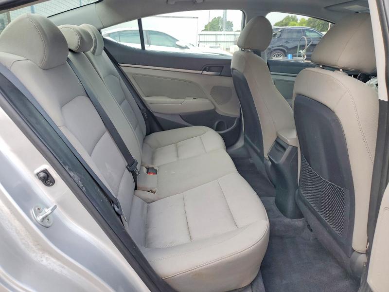 60440776 :رقم المزاد ، 5NPD84LF9JH344061 vin ، 2018 Hyundai Elantra مزاد بيع