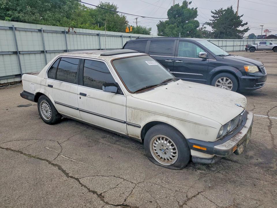 1986 Bmw 325 მანქანა იყიდება აუქციონზე, vin: WBAAE6409G0704997, აუქციონის ნომერი: 62582516