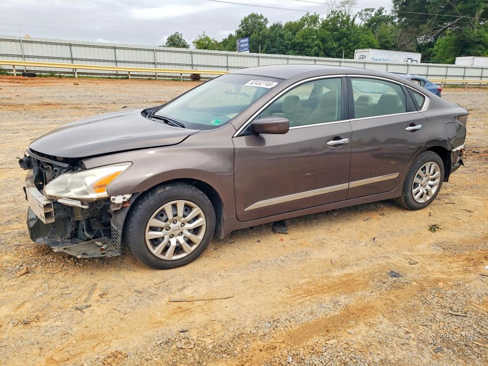 62452746 :رقم المزاد ، 1N4AL3APXFC109202 vin ، 2015 Nissan Altima مزاد بيع