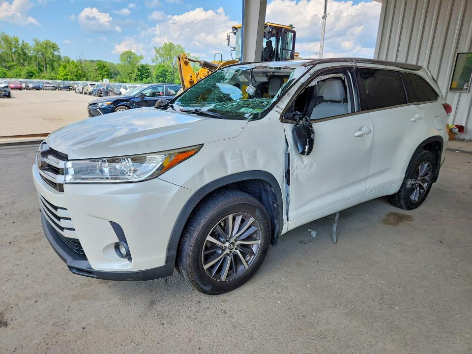 Aukcja sprzedaży 2017 Toyota Highlander, vin: 5TDJZRFH7HS418480, numer aukcji: 60792656