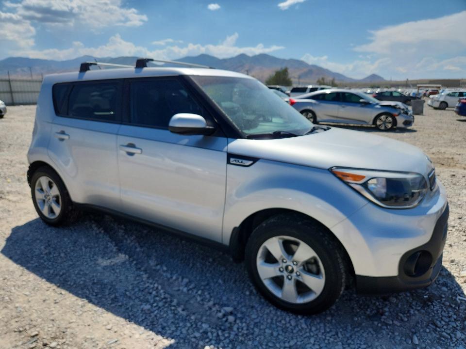 2018 Kia Soul მანქანა იყიდება აუქციონზე, vin: KNDJN2A23J7609190, აუქციონის ნომერი: 61881556