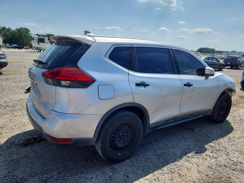 Auction sale of the 2017 Nissan Rogue, vin: KNMAT2MV7HP531616, lot number: 59251656