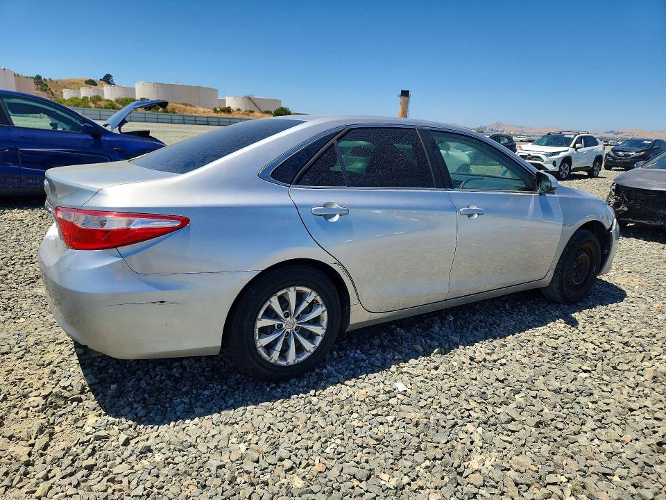 Aukcja sprzedaży 2015 Toyota Camry, vin: 4T4BF1FK5FR453460, numer aukcji: 59737616