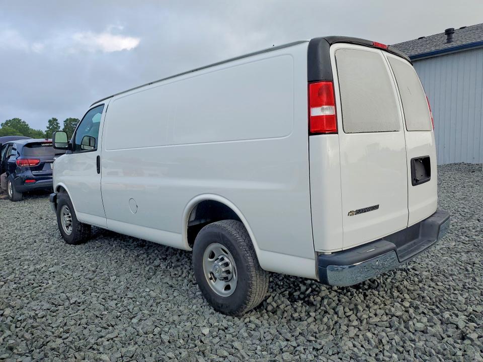 59620486 :رقم المزاد ، 1GCWGAF72M1150322 vin ، 2021 Chevrolet Express 2500 مزاد بيع