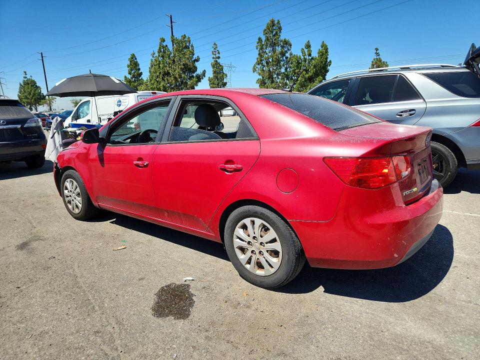2013 Kia Forte მანქანა იყიდება აუქციონზე, vin: KNAFU4A26D5740230, აუქციონის ნომერი: 59742456