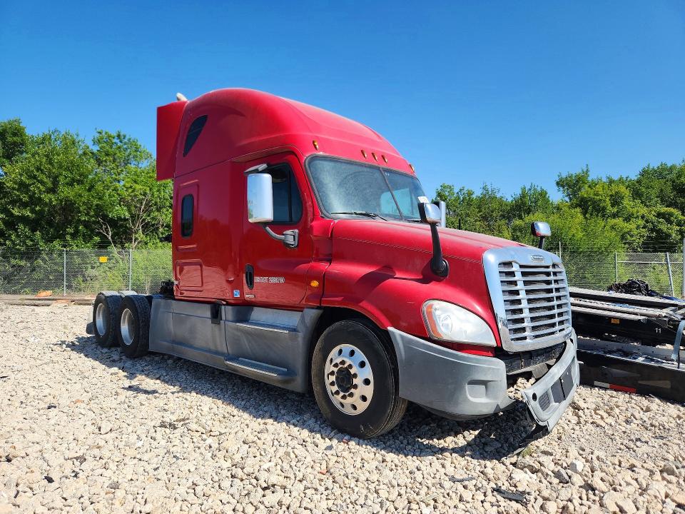 Auction sale of the 2017 Freightliner Cascadia 125, vin: 3AKJGLDR2HSHF4212, lot number: 62141646