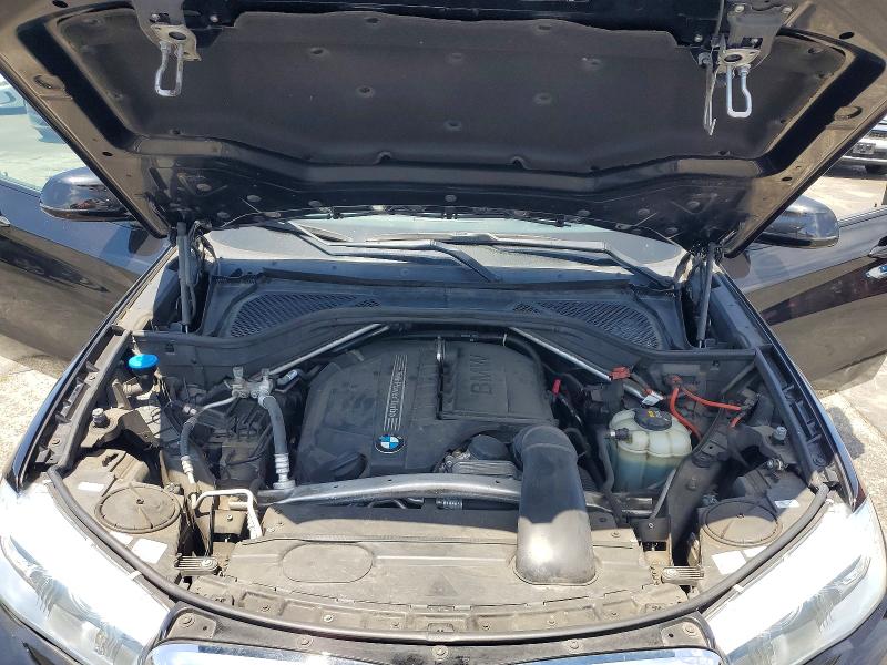 60838246 :رقم المزاد ، 5UXKR2C57J0Z20015 vin ، 2018 Bmw X5 مزاد بيع