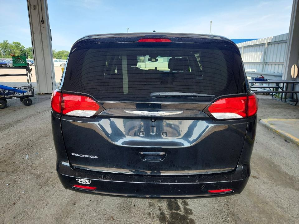 61159966 :رقم المزاد ، 2C4RC1DG4HR609122 vin ، 2017 Chrysler Pacifica مزاد بيع