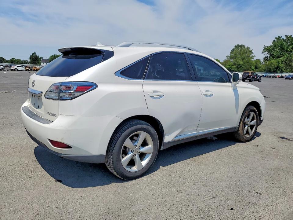 60981876 :رقم المزاد ، 2T2BK1BA5BC100145 vin ، 2011 Lexus Rx مزاد بيع