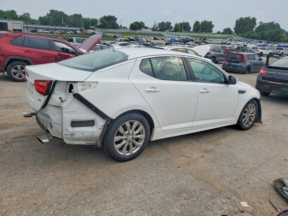 2015 Kia Optima მანქანა იყიდება აუქციონზე, vin: 5XXGM4A75FG467069, აუქციონის ნომერი: 62859326