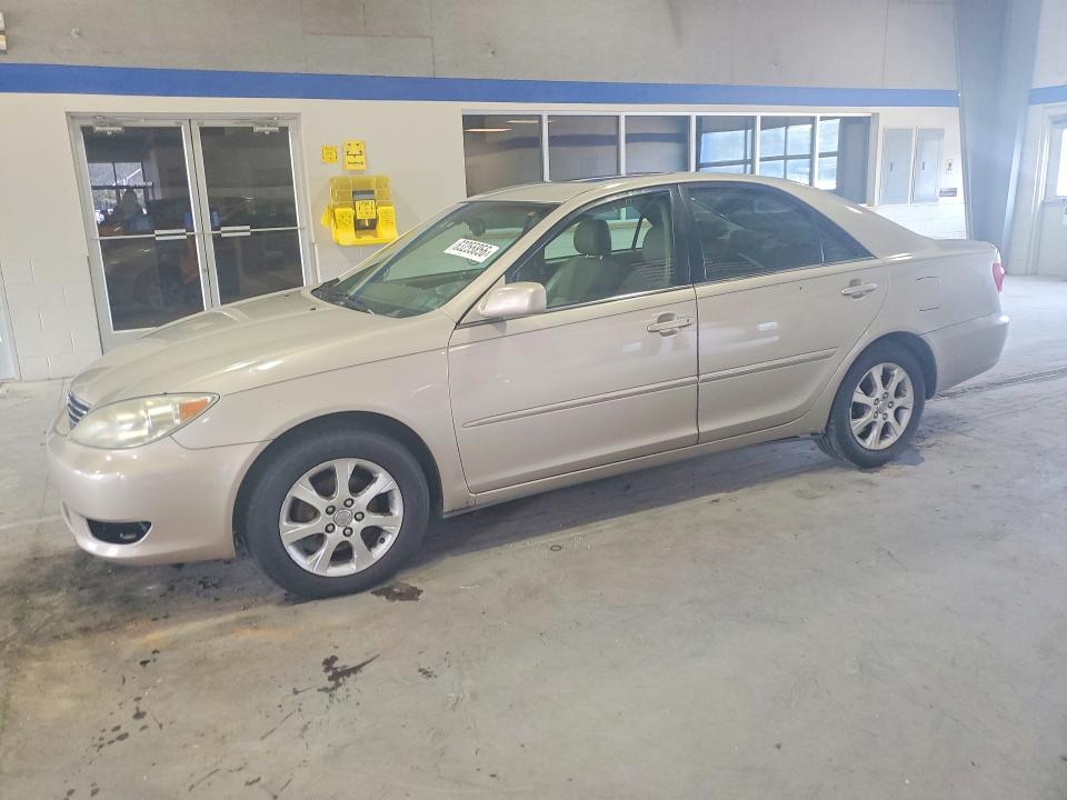 Продажа на аукционе авто 2005 Toyota Camry, vin: 4T1BE30K35U575797, номер лота: 63255856