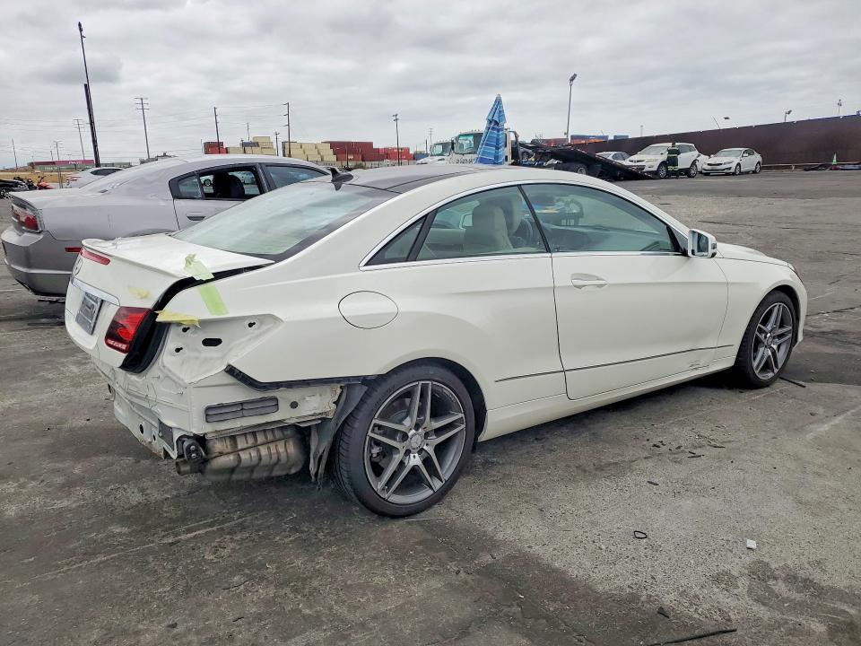 2014 Mercedes-benz E მანქანა იყიდება აუქციონზე, vin: WDDKJ5KB9EF273188, აუქციონის ნომერი: 59104936