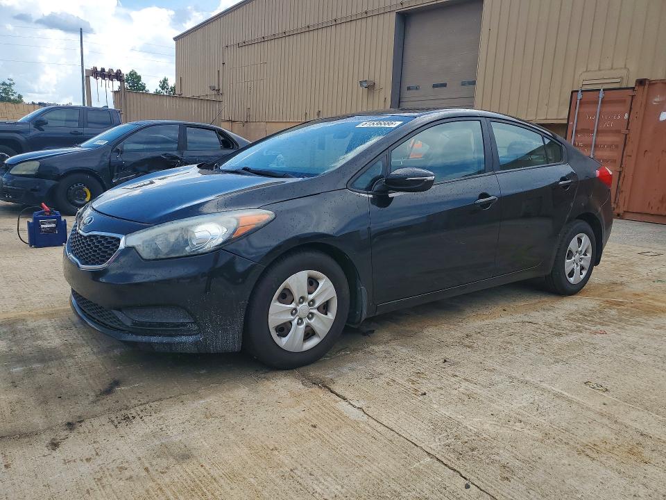 2016 Kia Forte მანქანა იყიდება აუქციონზე, vin: KNAFX4A68G5513880, აუქციონის ნომერი: 61536586