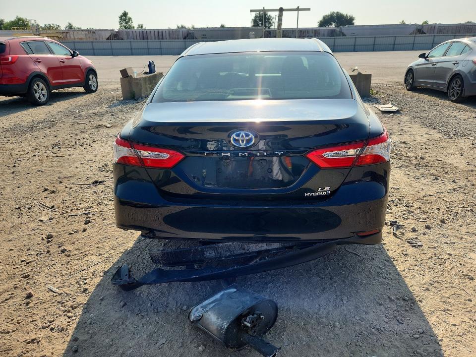 2018 Toyota Camry მანქანა იყიდება აუქციონზე, vin: 4T1B31HK2JU500775, აუქციონის ნომერი: 62126676