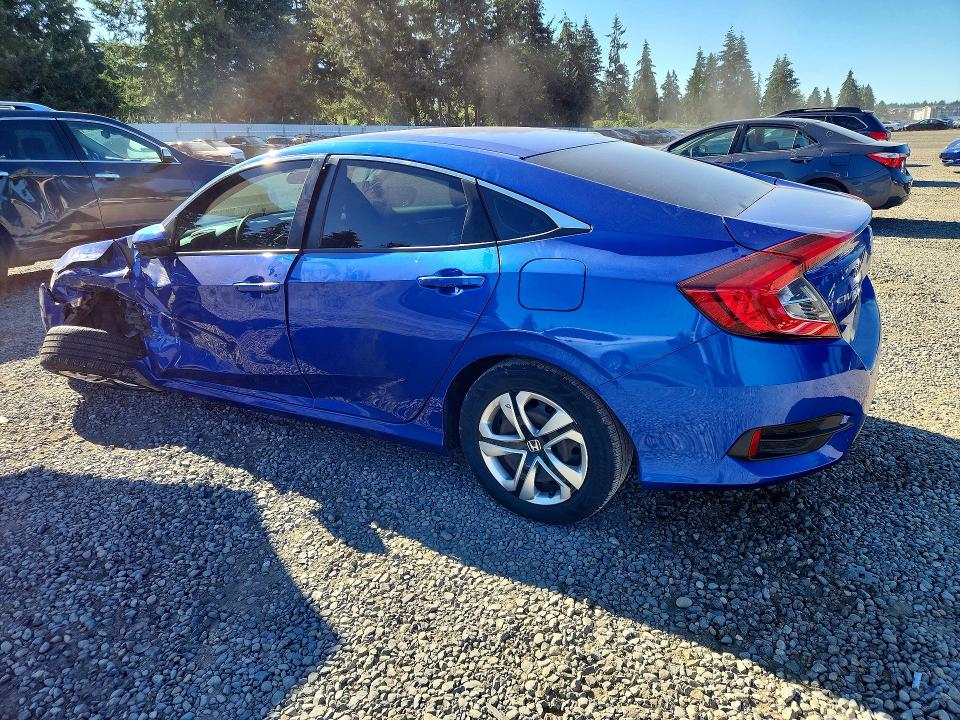 63417506 :رقم المزاد ، 19XFC2F58JE007576 vin ، 2018 Honda Civic مزاد بيع