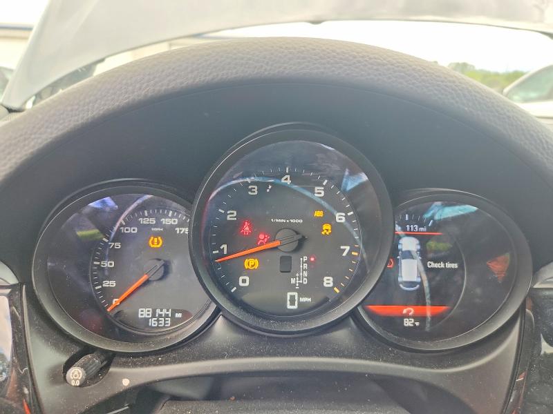 63408206 :رقم المزاد ، WP1AA2A56HLB06193 vin ، 2017 Porsche Macan مزاد بيع