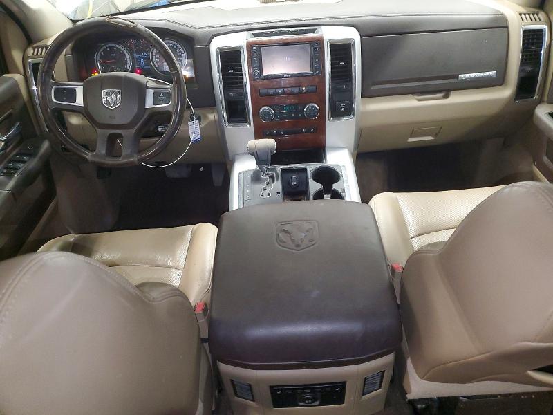 61620996 :رقم المزاد ، 1D7RB1CT8BS530422 vin ، 2011 Dodge Ram 1500 مزاد بيع