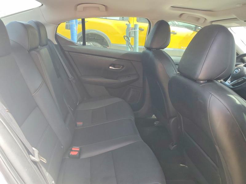 59111006 :رقم المزاد ، 3N1AB8DV5NY226831 vin ، 2022 Nissan Sentra مزاد بيع