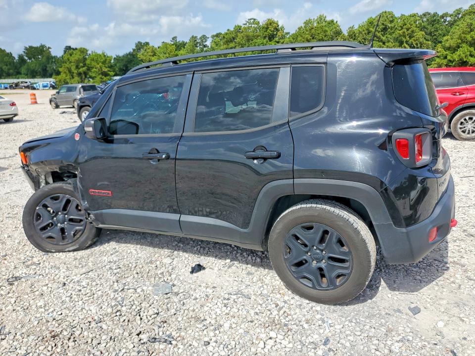 61395936 :رقم المزاد ، ZACCJBCB0JPH04634 vin ، 2018 Jeep Renegade مزاد بيع