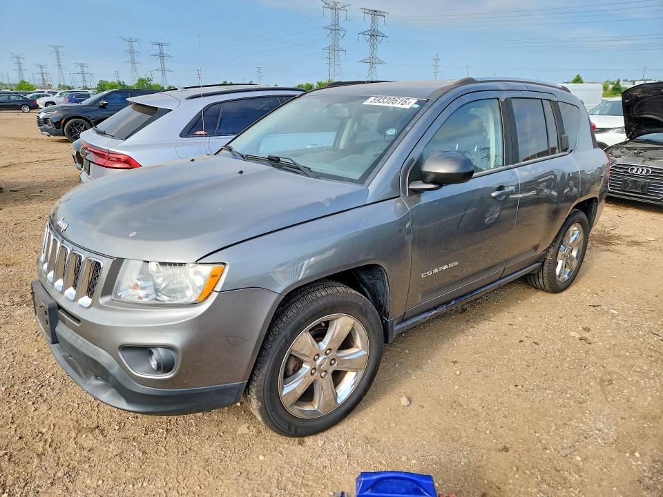 59330616 :رقم المزاد ، 1C4NJDCB4DD271889 vin ، 2013 Jeep Compass مزاد بيع