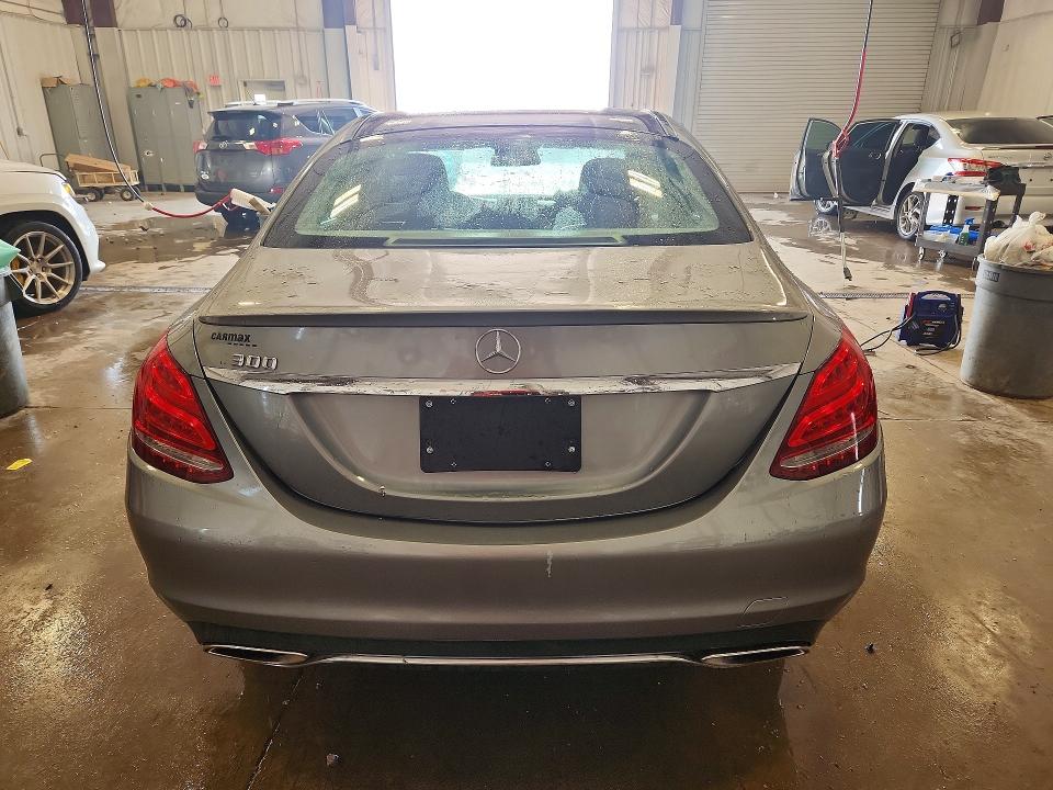Продаж на аукціоні авто 2015 Mercedes-benz C, vin: 55SWF4JBXFU084935, номер лоту: 61239646
