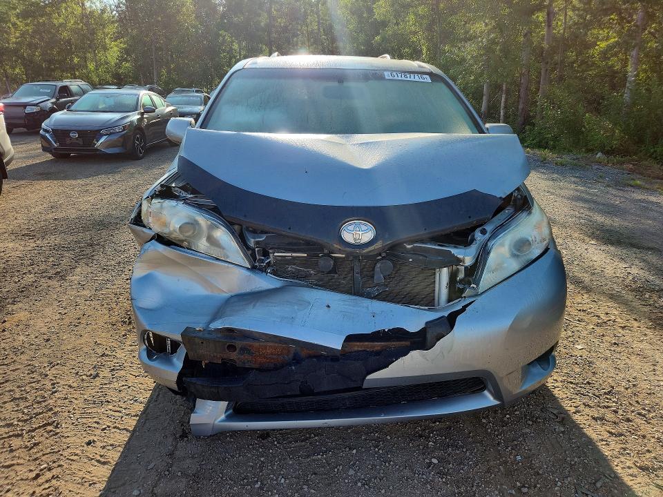 Продажа на аукционе авто 2014 Toyota Sienna, vin: 5TDKK3DC0ES495152, номер лота: 61787716