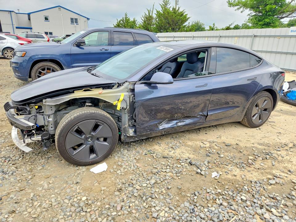 60073666 :رقم المزاد ، 5YJ3E1EB4MF056299 vin ، 2021 Tesla Model 3 مزاد بيع
