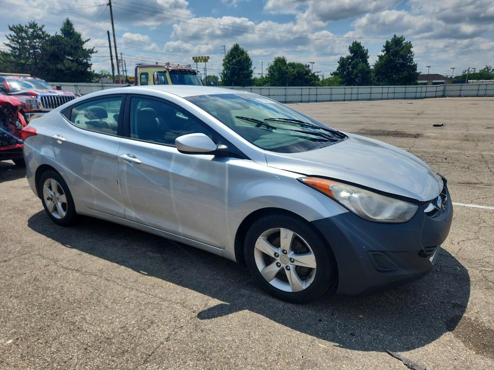 63148176 :رقم المزاد ، 5NPDH4AE6DH316202 vin ، 2013 Hyundai Elantra مزاد بيع