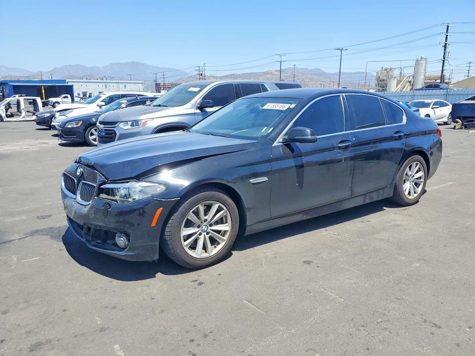 61555186 :رقم المزاد ، WBA5A5C54GG351130 vin ، 2016 Bmw 528 مزاد بيع