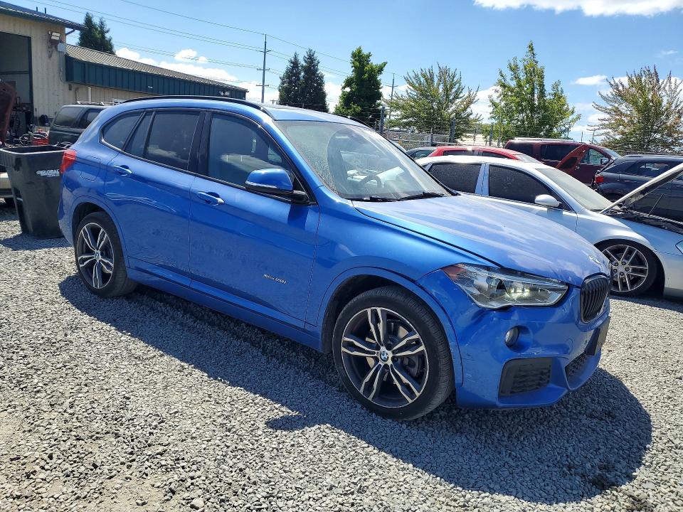 61705586 :رقم المزاد ، WBXHT3C39H5F86686 vin ، 2017 Bmw X1 مزاد بيع