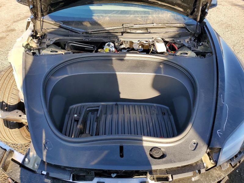 2026 Tesla Model 3 მანქანა იყიდება აუქციონზე, vin: 5YJ3E1EAXTF160317, აუქციონის ნომერი: 61057116