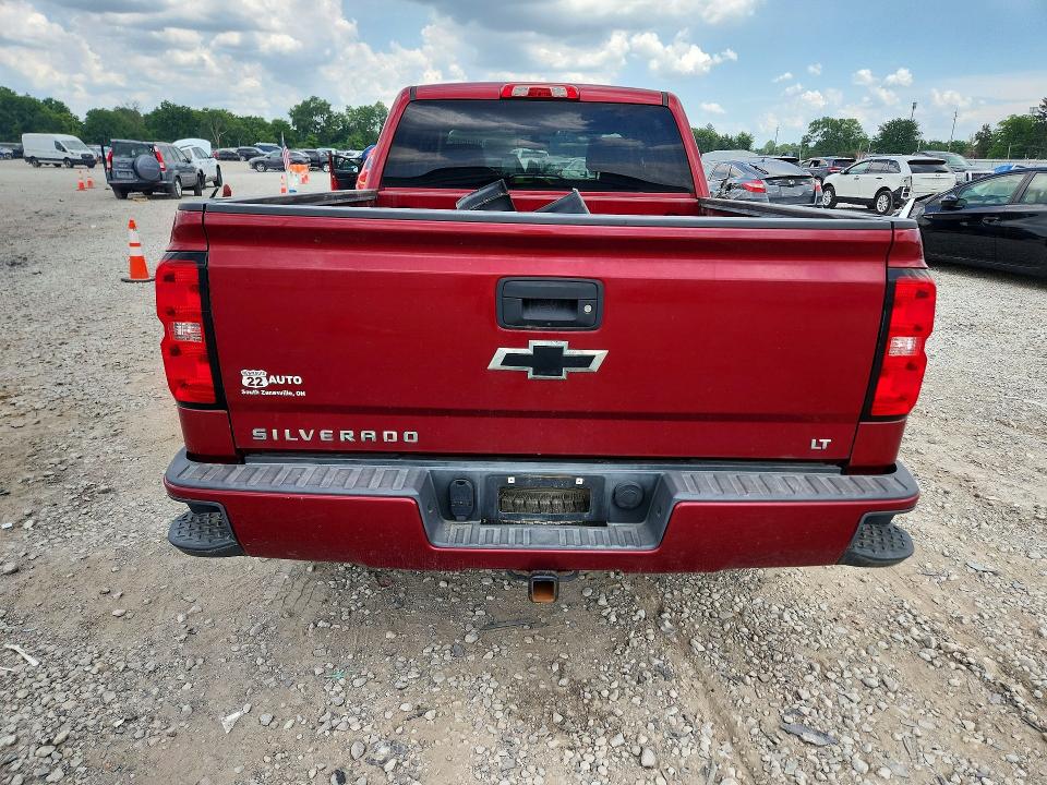 Продаж на аукціоні авто 2018 Chevrolet Silverado, vin: 3GCUKREC2JG236682, номер лоту: 59835766
