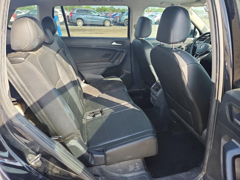 60936946 :رقم المزاد ، 3VV2B7AX4KM016761 vin ، 2019 Volkswagen Tiguan مزاد بيع