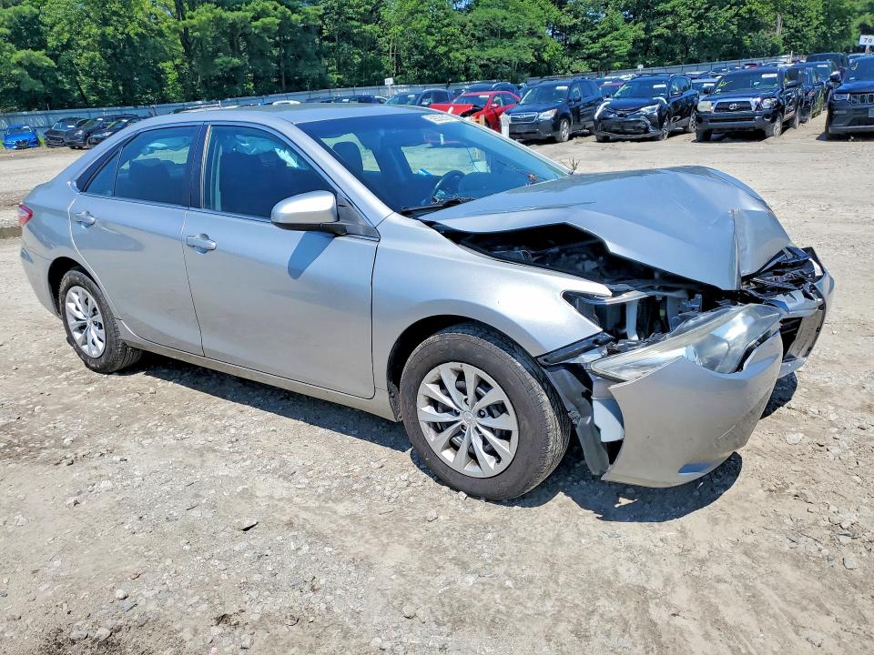 59220506 :رقم المزاد ، 4T1BF1FKXGU143848 vin ، 2016 Toyota Camry مزاد بيع