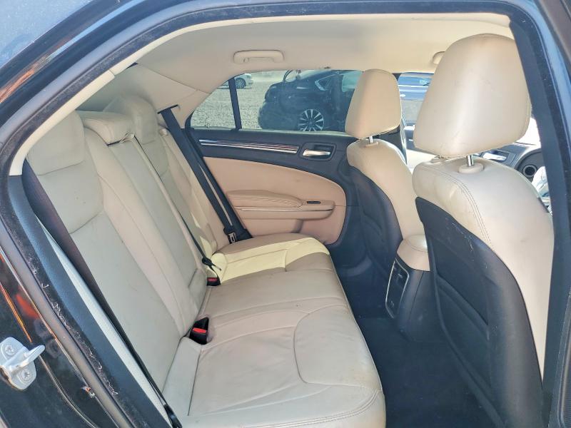 61979676 :رقم المزاد ، 2C3CCAAG3FH760258 vin ، 2015 Chrysler 300 مزاد بيع
