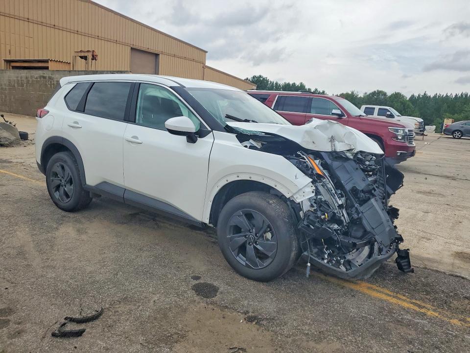 61852826 :رقم المزاد ، 5N1BT3BB2TC797009 vin ، 2026 Nissan Rogue مزاد بيع