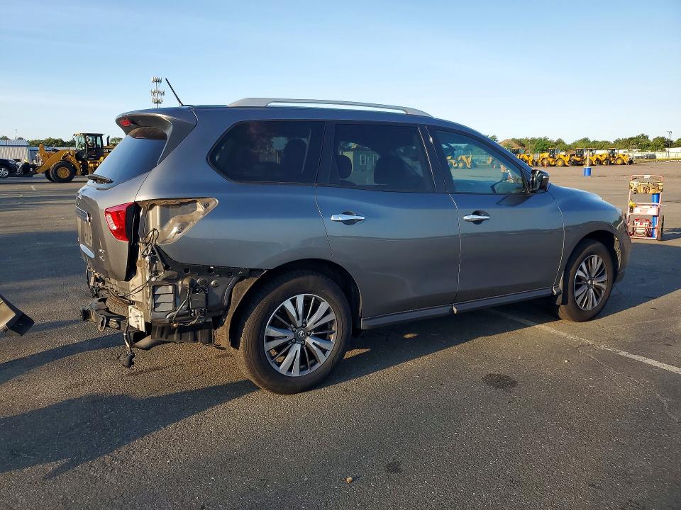 2017 Nissan Pathfinder მანქანა იყიდება აუქციონზე, vin: 5N1DR2MM4HC645112, აუქციონის ნომერი: 61545256