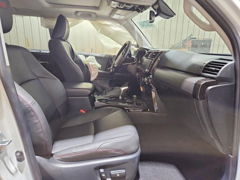 Продажа на аукционе авто 2024 Toyota 4runner, vin: JTERU5JR6R6303618, номер лота: 62002646